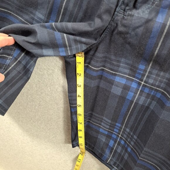 OP Ocean Pacific Mens 34-36 Black Blue Plaid 100% Cotton Casual Shorts Zip Flat - Picture 3 of 10